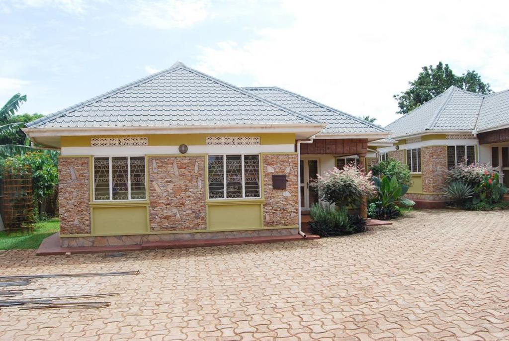 Prestige Resort Cottages Entebbe Ngoại thất bức ảnh
